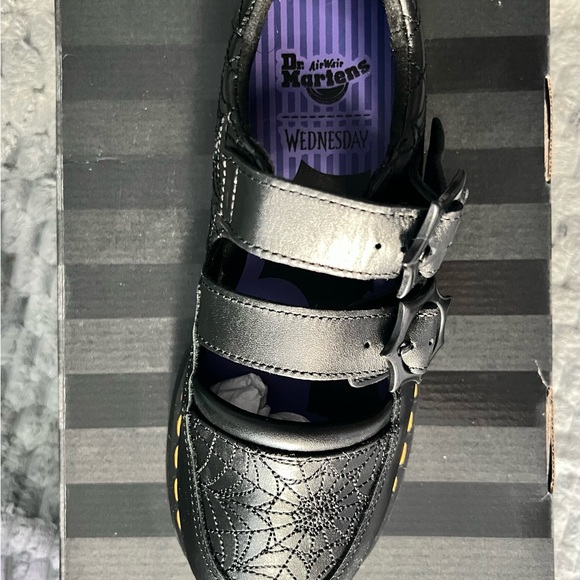 Dr. Martens Wednesday Mary Janes Nappa Lux in Black - Picture 4 of 8